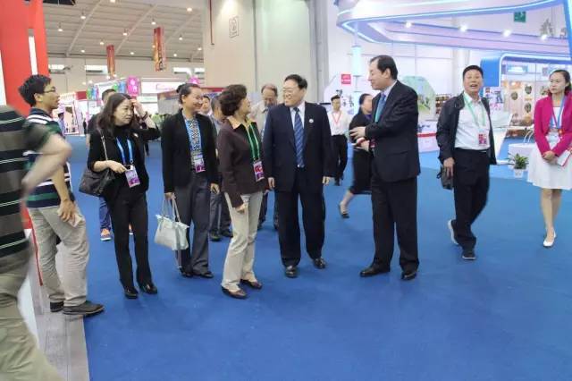 南博會，昆交會